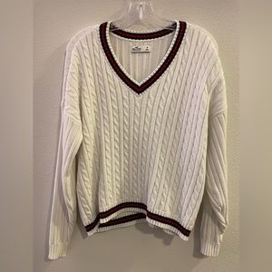 Hollister Cable Knit Pullover Sweater